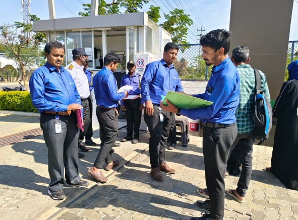 Corporate Security at Gate